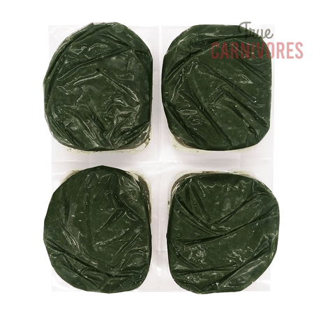 3P Basic Instinct Yeast Buster Blend: Four vacuum-sealed green tripe patties, portioned into ¼-lb bricks for easy thawing and meal topping.