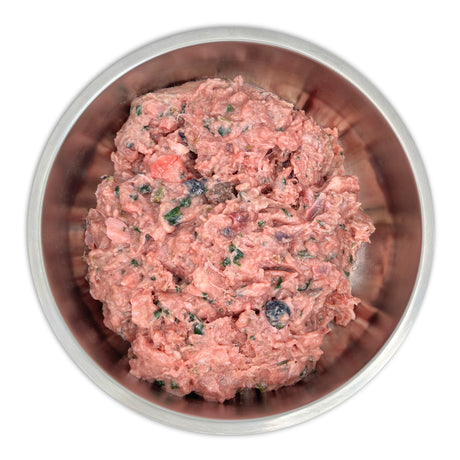 Big Country Raw XL Chicken: Stainless-steel bowl with minced meat mix, featuring chicken, organ meats, herbs, veggies, and berries, ideal for large dog raw diets.