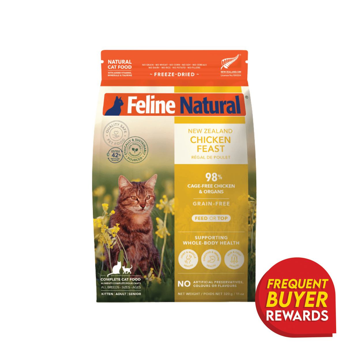 Feline Natural Freeze-Dried Chicken Feast, 320 g bag, features bite-sized, grain-free chicken pieces. Ethically sourced, supports health, serves as complete meal or topper.