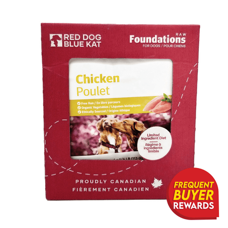 Red Dog Blue Kat Chicken for Dogs packaging highlights a single-protein, freezer-friendly raw diet with free-run chicken and organic vegetables, featuring a Frequent Buyer Rewards badge.